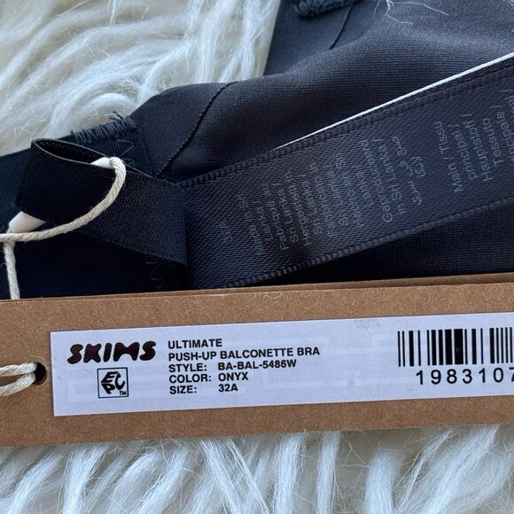 Skims Ultimate Balconette Push Up Bra Onyx Size 32A - Picture 9 of 10
